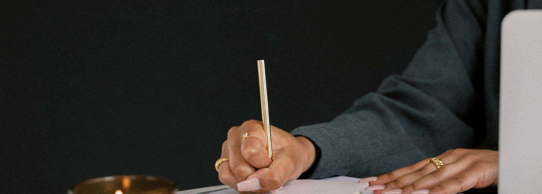 how to register a domain name feature