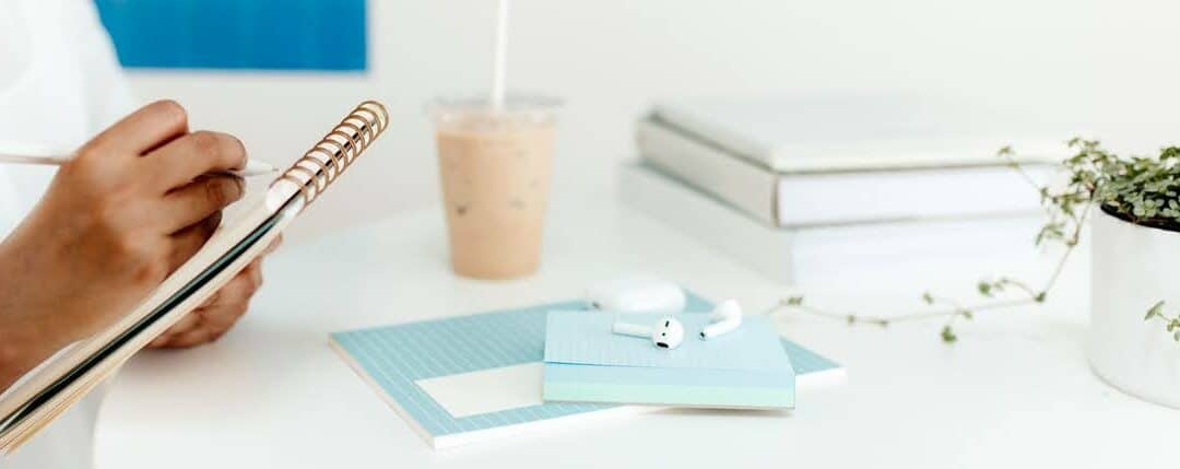 The 4 Pillars of Sold-Out Life Coaching Packages