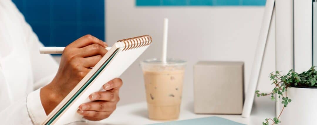 8 Life Coaching Services & How to Find The Perfect Coach