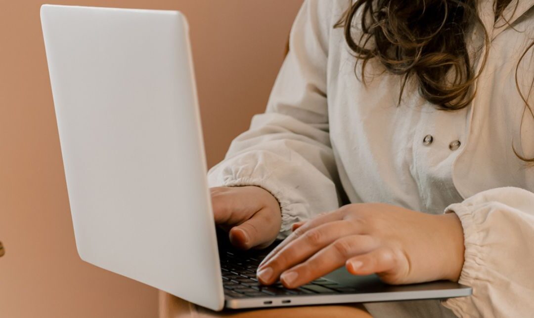 Quenza Review: Is It the Best Tool for Coaches and Consultants?