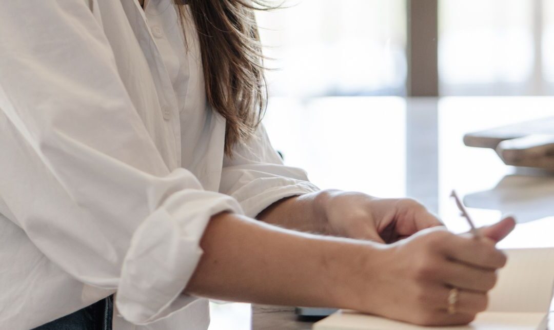 How to Build a Thriving Writing Coach Business