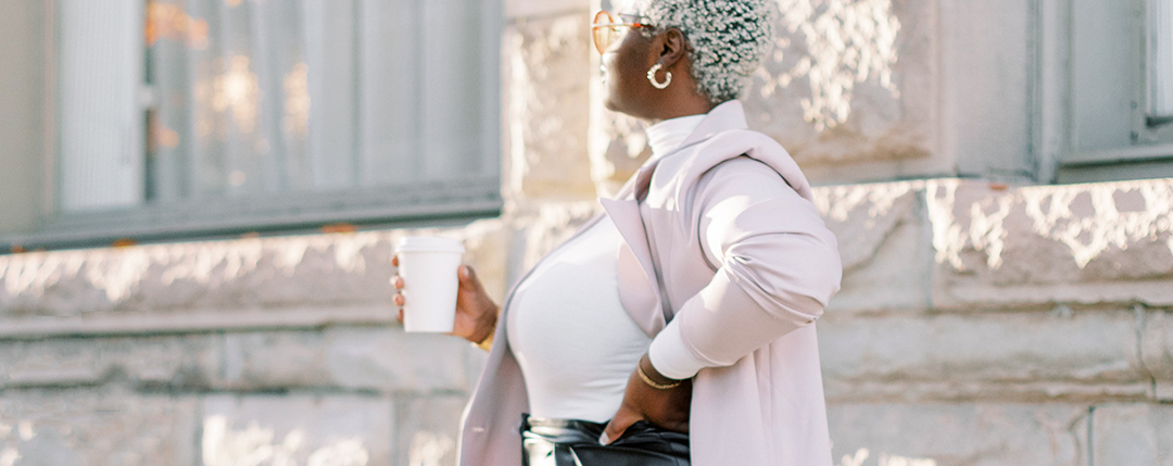 The Ultimate Guide to Getting Your Confidence Coach Certification and Starting a Profitable Business