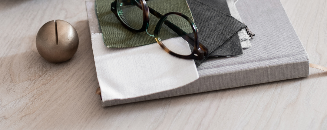 4 Top Relationship Coach Certifications + Free Alternatives